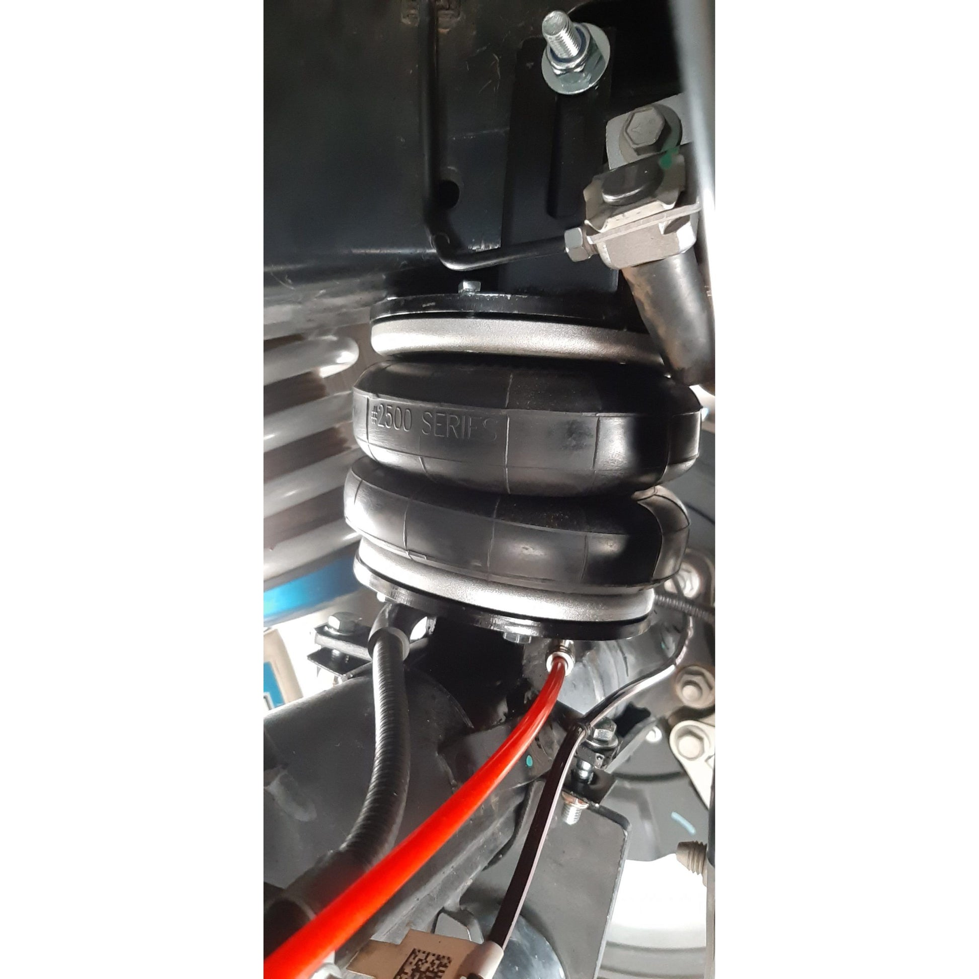 Load Assist Kit for Ford  Ranger Raptor T6 19-21 Gen One | greater than 2 inch lift - Boss Air Suspension